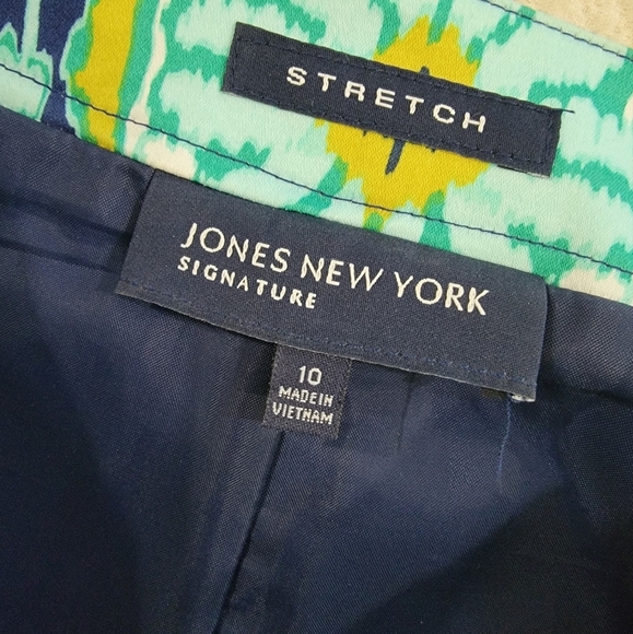 Jones New York Colorful Patterned Skirt Size 10 Blue Green Career Casual - Picture 5 of 8
